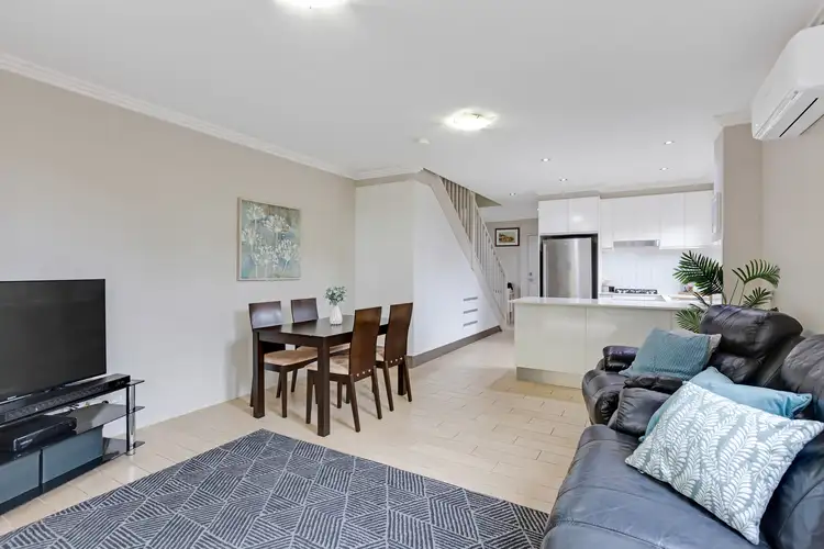 102/1914 Creek Road, Cannon Hill QLD 4170