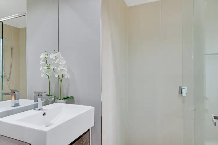 Sixth view of Homely townhouse listing, 102/1914 Creek Road, Cannon Hill QLD 4170