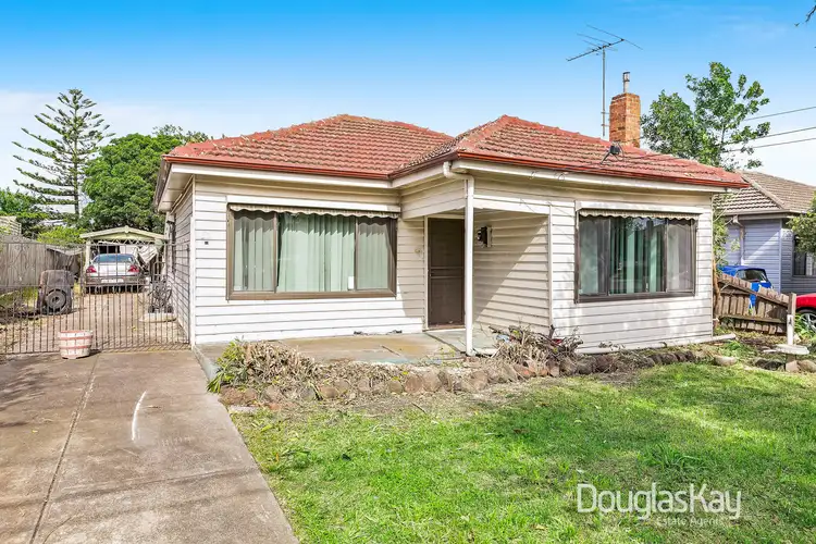 Second view of Homely house listing, 32 Ernest Street, Sunshine VIC 3020