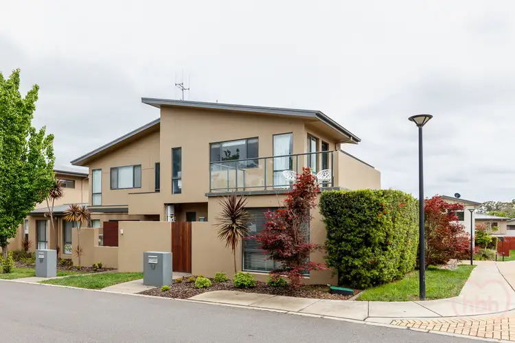 19/215 Aspinall Street, Watson ACT 2602