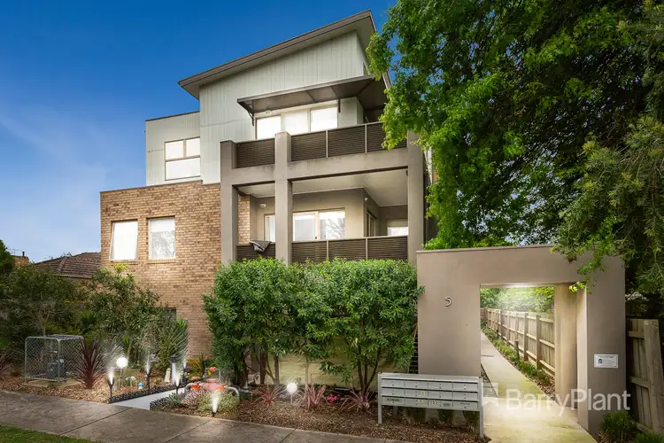 202/5 View Road, Bayswater VIC 3153