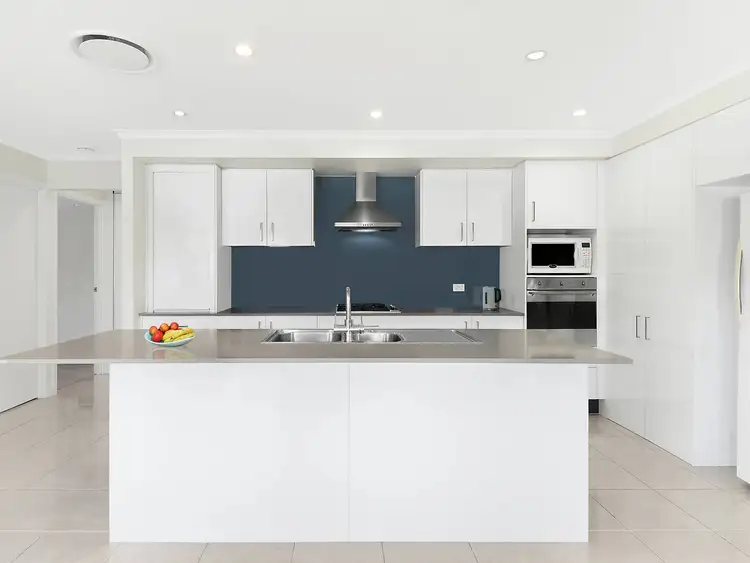 3 Pearl Place, Sandy Beach NSW 2456