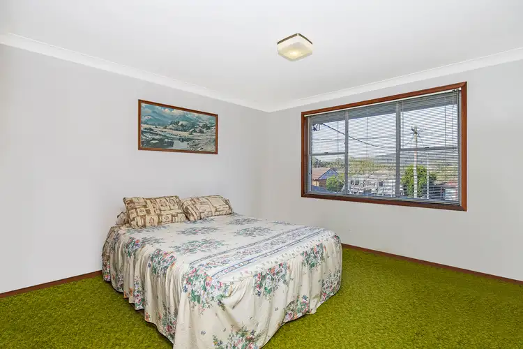 Sixth view of Homely house listing, 7 Booth Street, Wyoming NSW 2250