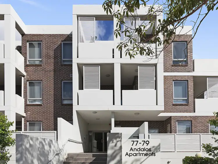 2/77 Lawrence Street, Peakhurst NSW 2210