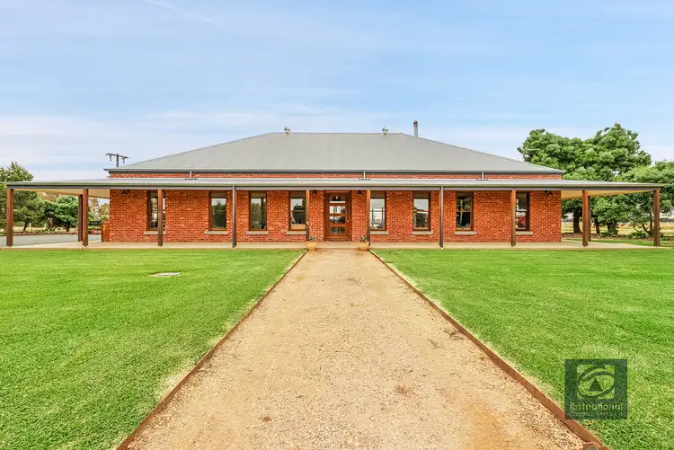 66 Stratton Road, Echuca VIC 3564
