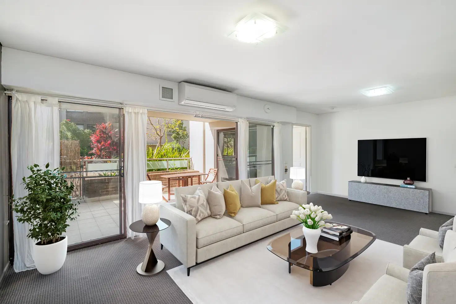Main view of Homely unit listing, 15/6-8 Banksia Road, Caringbah NSW 2229