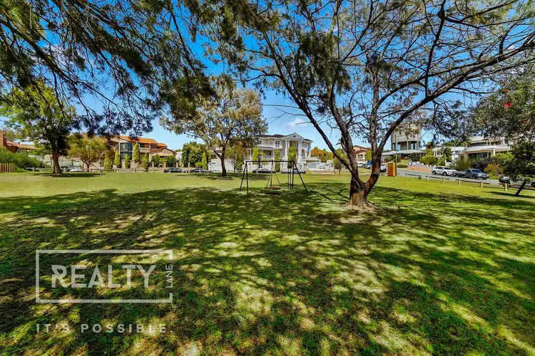16 Taris Place, Karrinyup WA 6018