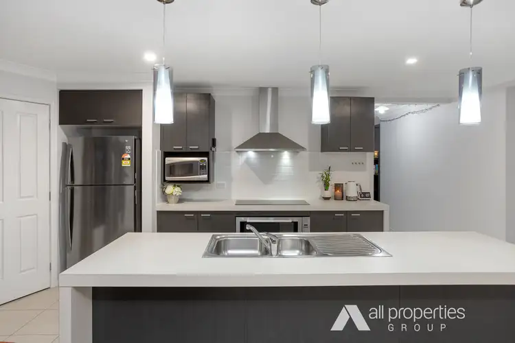 Second view of Homely house listing, 8 Ming Street, Marsden QLD 4132