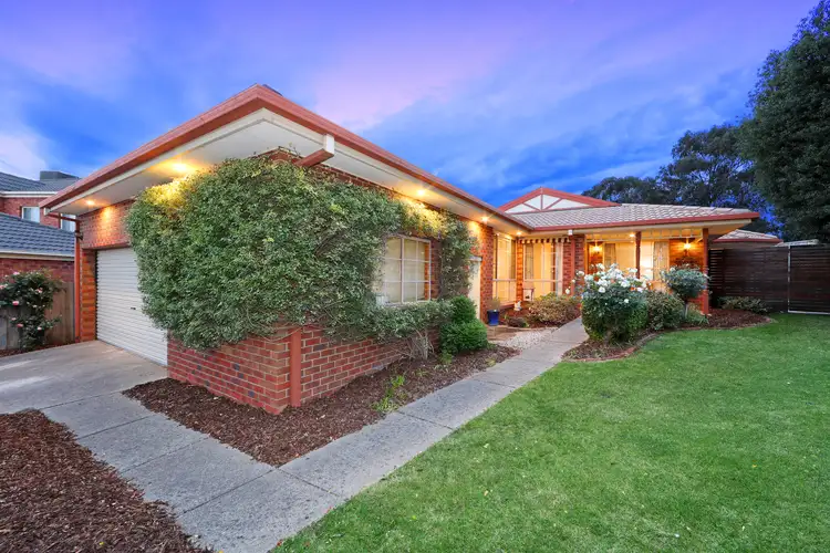 4 Wetherby Court, Rowville VIC 3178