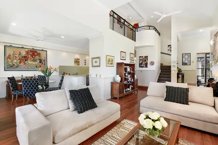 20/2 Bronberg Court, Southport QLD 4215