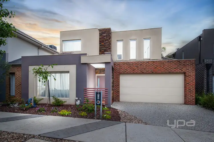 Main view of Homely house listing, 3 Seddon Place, Caroline Springs VIC 3023