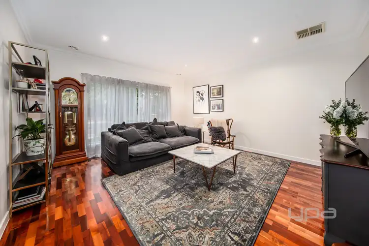 Second view of Homely house listing, 3 Seddon Place, Caroline Springs VIC 3023