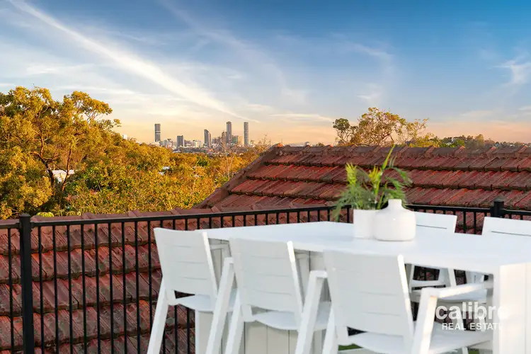 17 Greenhill Street, Everton Park QLD 4053