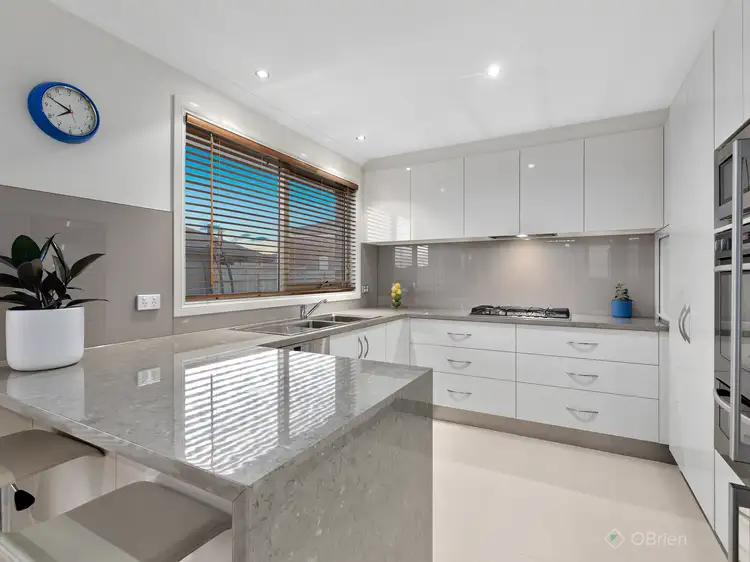 Second view of Homely house listing, 10 Prime Court, Berwick VIC 3806