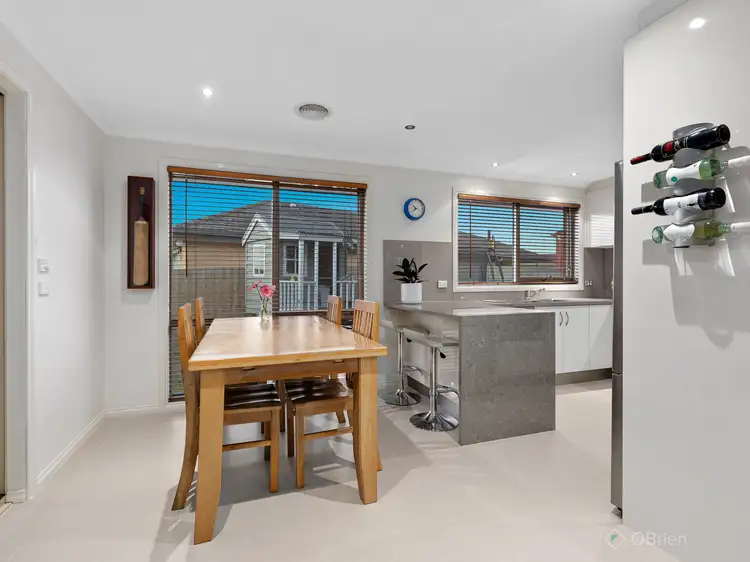 Fifth view of Homely house listing, 10 Prime Court, Berwick VIC 3806