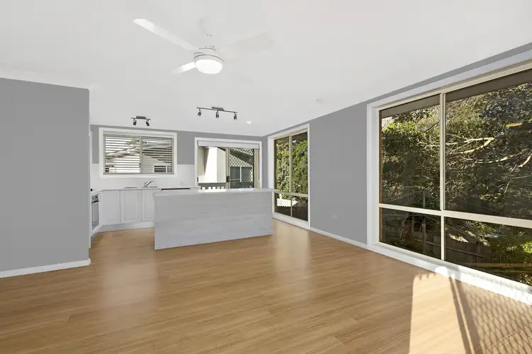 Second view of Homely house listing, 2/22 Plymouth Drive, Wamberal NSW 2260