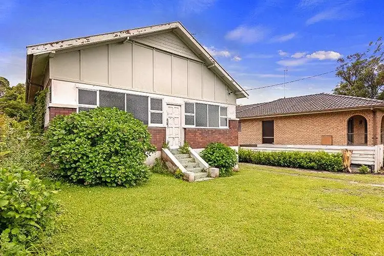 Second view of Homely house listing, 6 Beacon Hill Road, Brookvale NSW 2100