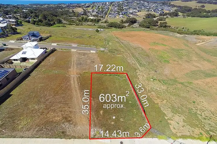 119 Beach Road, Torquay VIC 3228