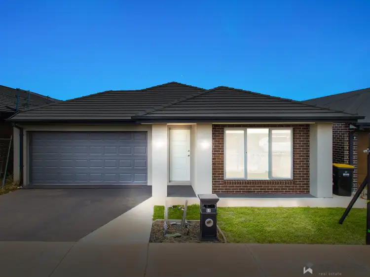 57 Roehampton Drive, Strathtulloh VIC 3338