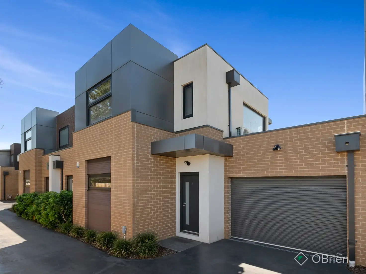 Main view of Homely townhouse listing, 3/24 Lorna Street, Cheltenham VIC 3192