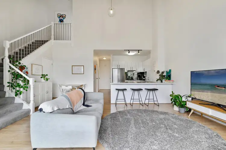 6/1070 Lygon Street, Carlton North VIC 3054