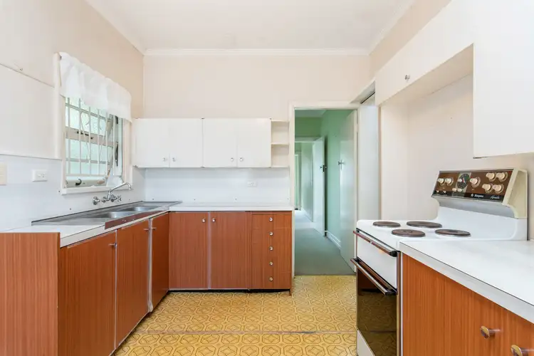 Sixth view of Homely house listing, 195 Stanley Terrace, Taringa QLD 4068
