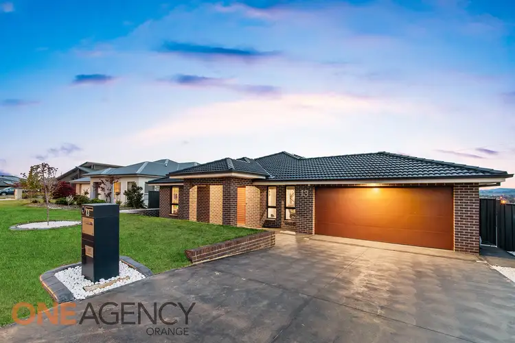 13 Camellia Place, Orange NSW 2800