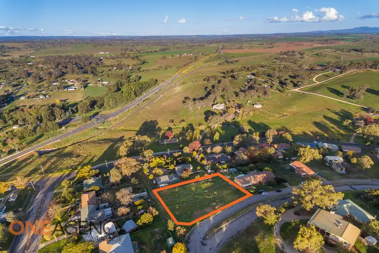 2 McArdle Street, Molong NSW 2866