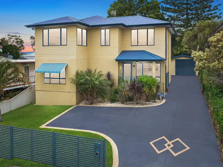 14 Woolana Avenue, Budgewoi NSW 2262