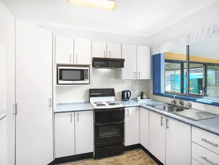 Fifth view of Homely house listing, 14 Woolana Avenue, Budgewoi NSW 2262