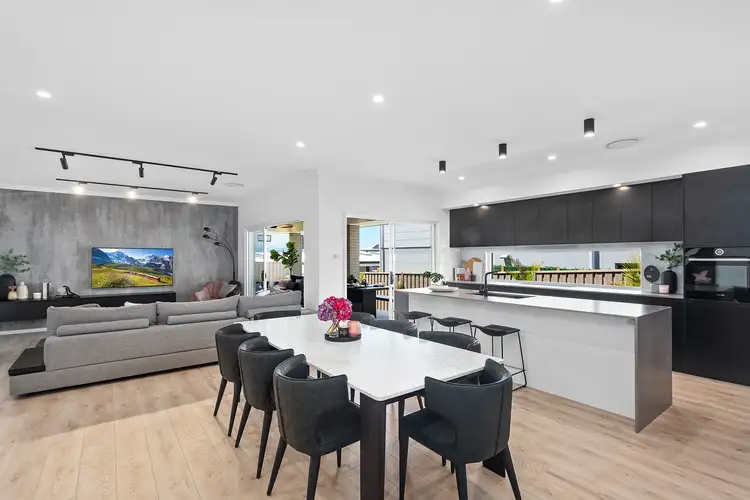 11 Pier Avenue, Shell Cove NSW 2529