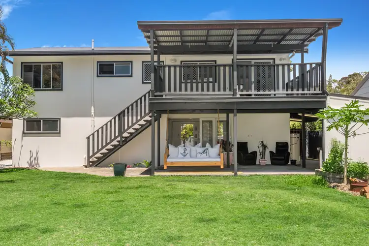 5 Lakes Drive, Tweed Heads West NSW 2485