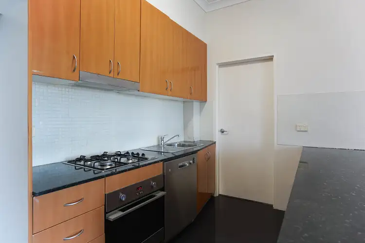 Fifth view of Homely apartment listing, 20/1 The Crescent, Dee Why NSW 2099
