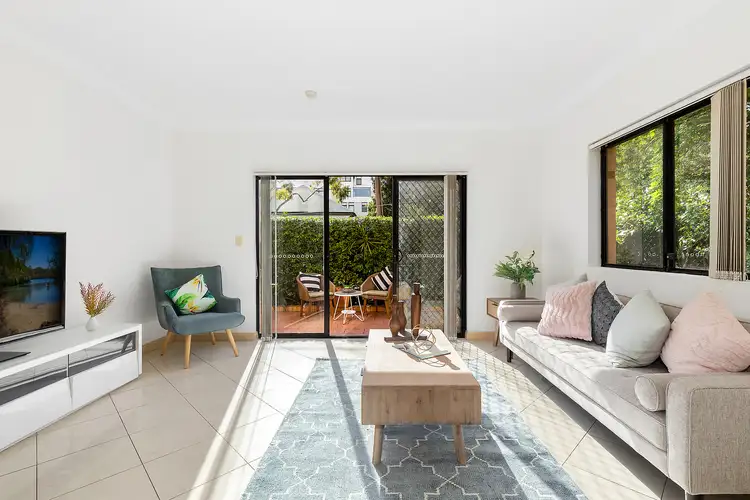 2/31-33 Gordon Street, Burwood NSW 2134