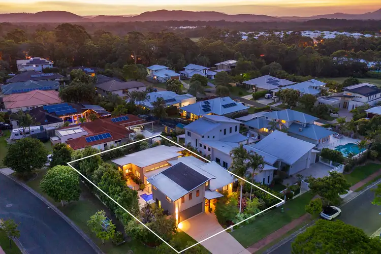 1 Grange Place, Peregian Springs QLD 4573