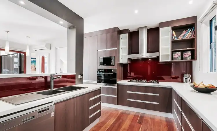 Fifth view of Homely house listing, 4 Lakeview Grove, Mornington VIC 3931