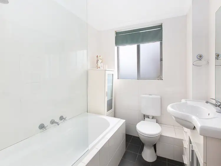 Fifth view of Homely apartment listing, 18/919 Botany Road, Rosebery NSW 2018