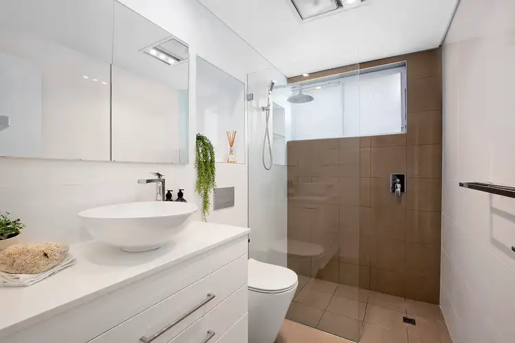 Fifth view of Homely apartment listing, 4/23 Stuart Street, Collaroy NSW 2097