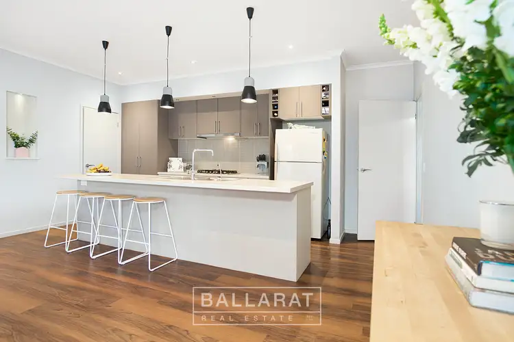 Fourth view of Homely house listing, 7 Oxley Bend, Alfredton VIC 3350