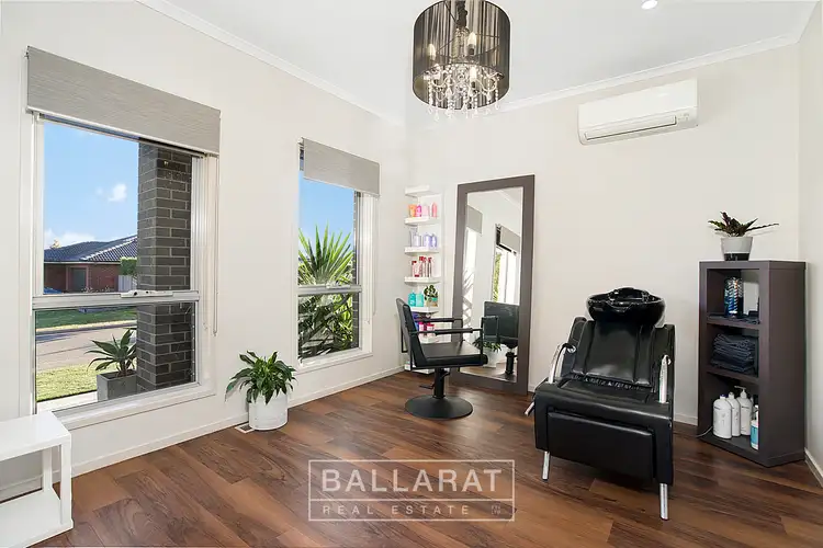 Sixth view of Homely house listing, 7 Oxley Bend, Alfredton VIC 3350