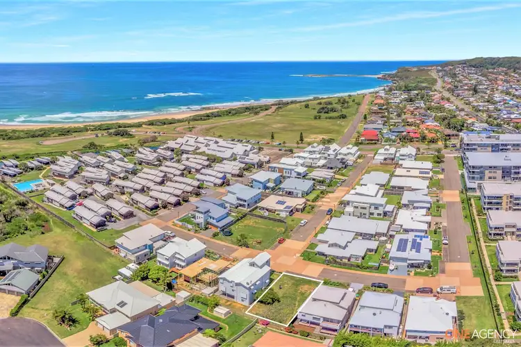 31 Seaside Circuit, Caves Beach NSW 2281