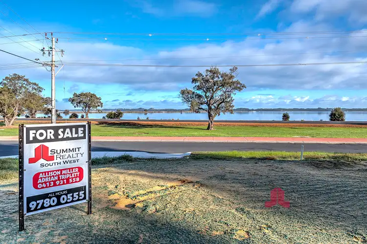1/2A Eastwell Road, Australind WA 6233
