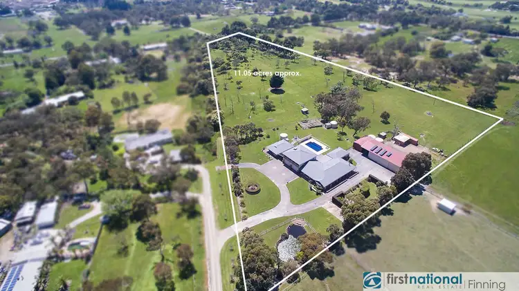 20 Woodlands Road, Cranbourne South VIC 3977