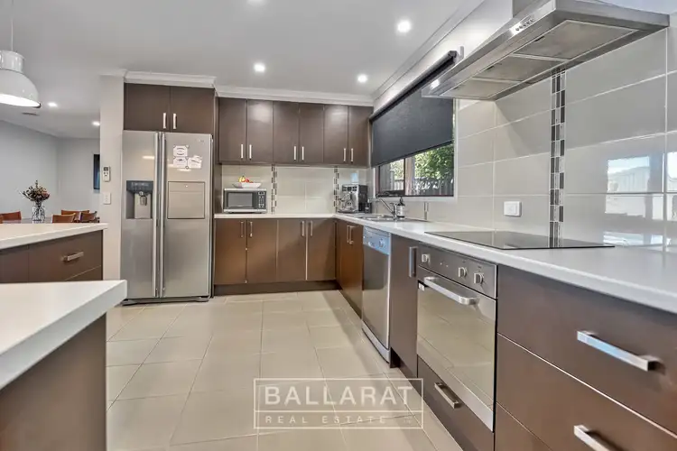 Fourth view of Homely house listing, 6 Coobah Court, Maryborough VIC 3465