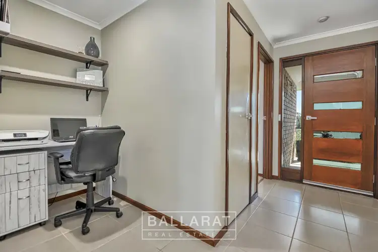 Sixth view of Homely house listing, 6 Coobah Court, Maryborough VIC 3465