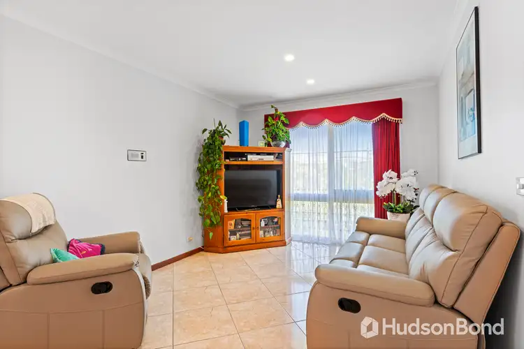 Second view of Homely house listing, 8 Castlewood Place, Templestowe VIC 3106
