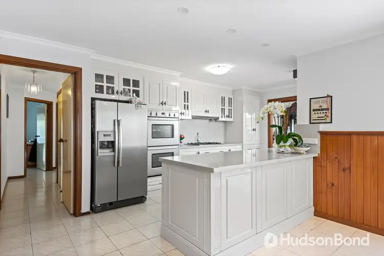 Third view of Homely house listing, 8 Castlewood Place, Templestowe VIC 3106