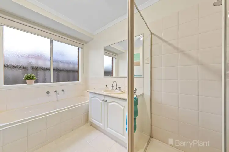Sixth view of Homely house listing, 28 Hammerwood Green, Beaconsfield VIC 3807