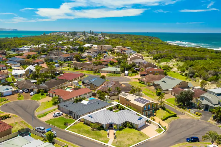 Second view of Homely house listing, 2 Caves Court, Caves Beach NSW 2281