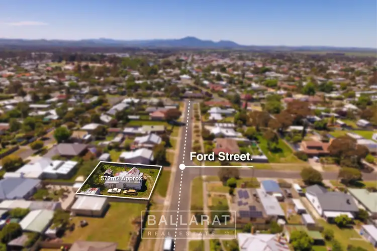 11 Ford Street, Ararat VIC 3377